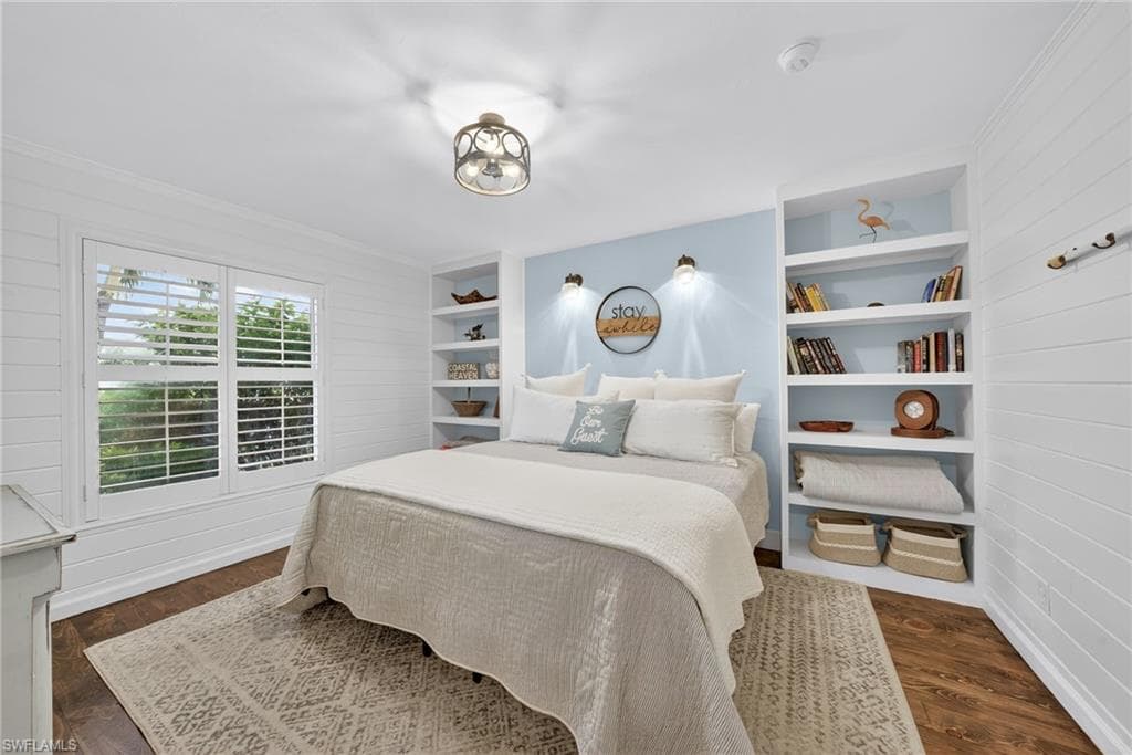 1041 S Town and River DR, FORT MYERS FL 33919-29