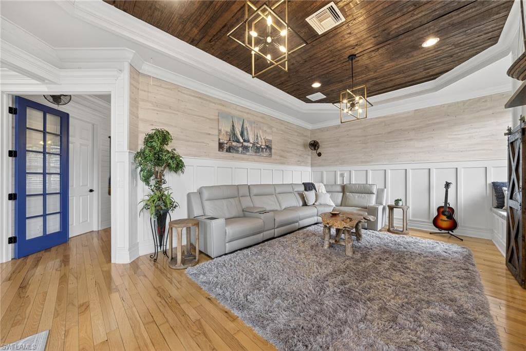 1041 S Town and River DR, FORT MYERS FL 33919-18