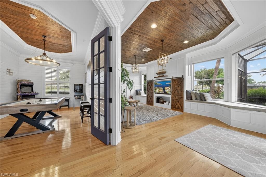 1041 S Town and River DR, FORT MYERS FL 33919-20