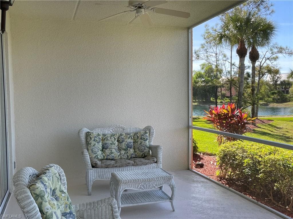 6590 Beach Resort DR # 305, NAPLES FL 34114-12