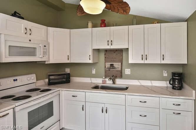 12161 Palm DR, FORT MYERS FL 33908-8