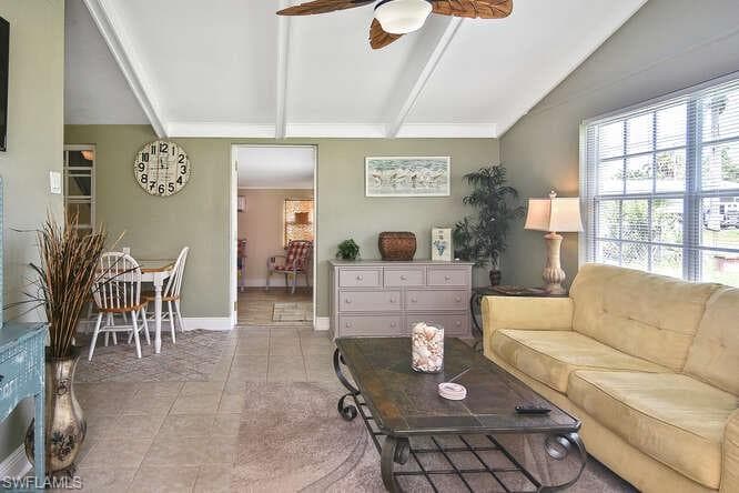 12161 Palm DR, FORT MYERS FL 33908-3