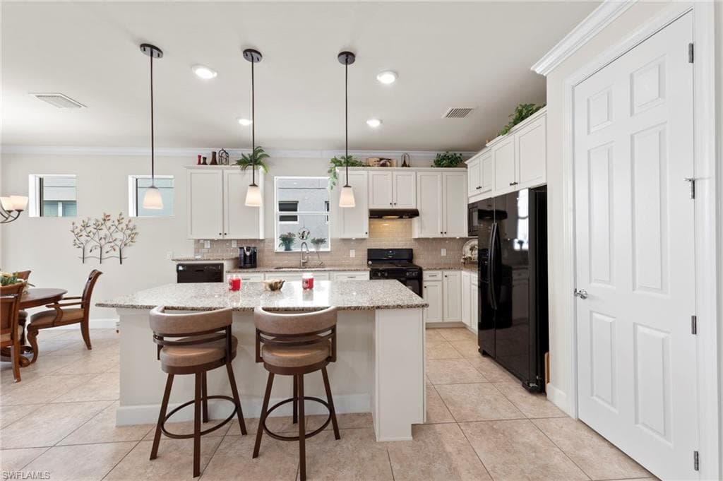 10507 Jackson Square DR, ESTERO FL 33928-14