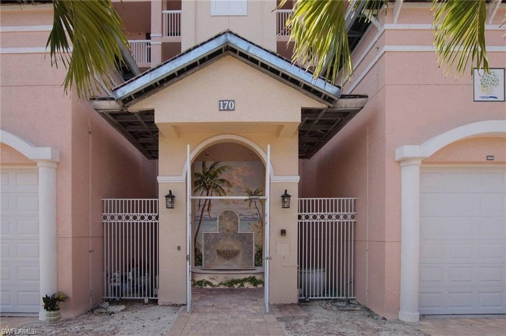 170 Lenell RD # 202, FORT MYERS BEACH FL 33931-2