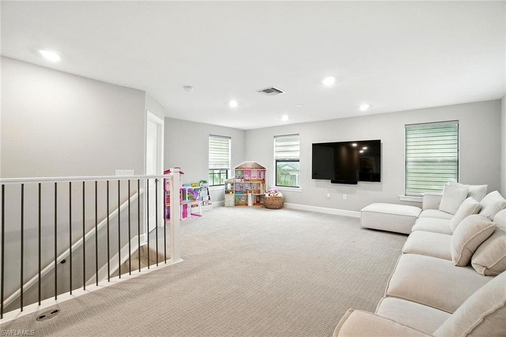 17548 Kinzie LN, ESTERO FL 33928-12