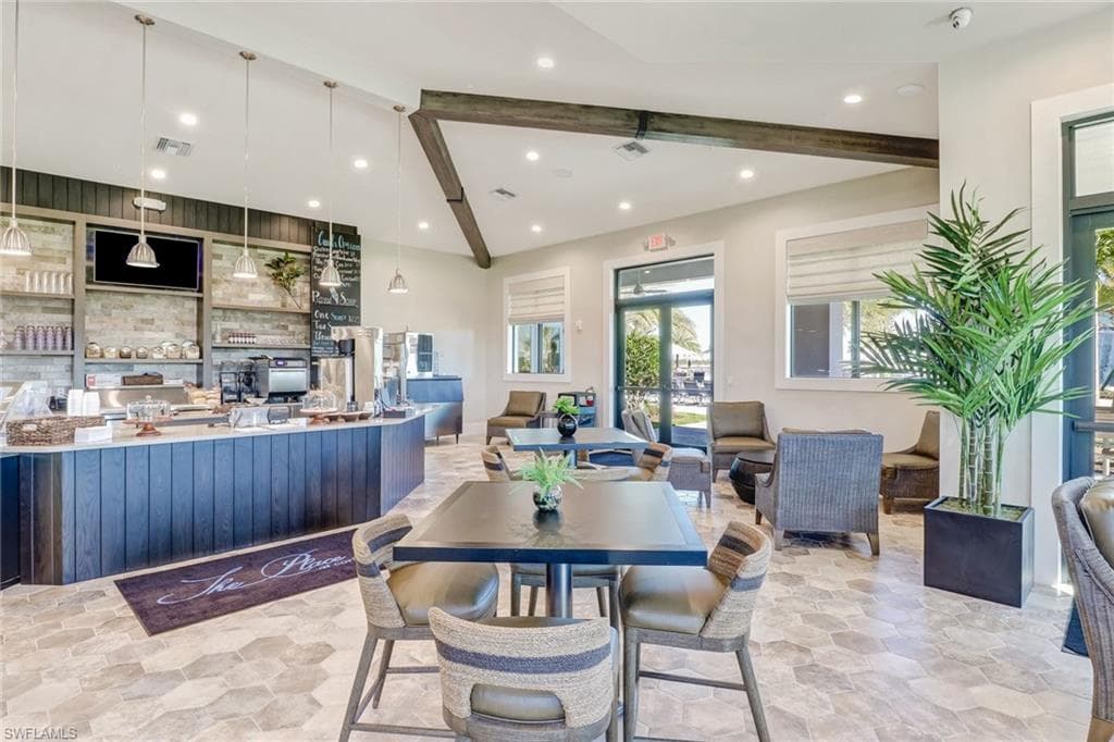 17548 Kinzie LN, ESTERO FL 33928-20