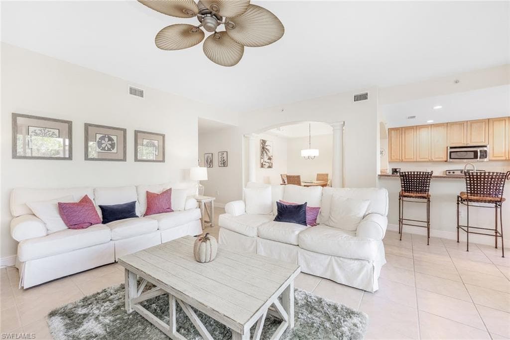 1128 Manor Lake DR # G103, NAPLES FL 34110-6