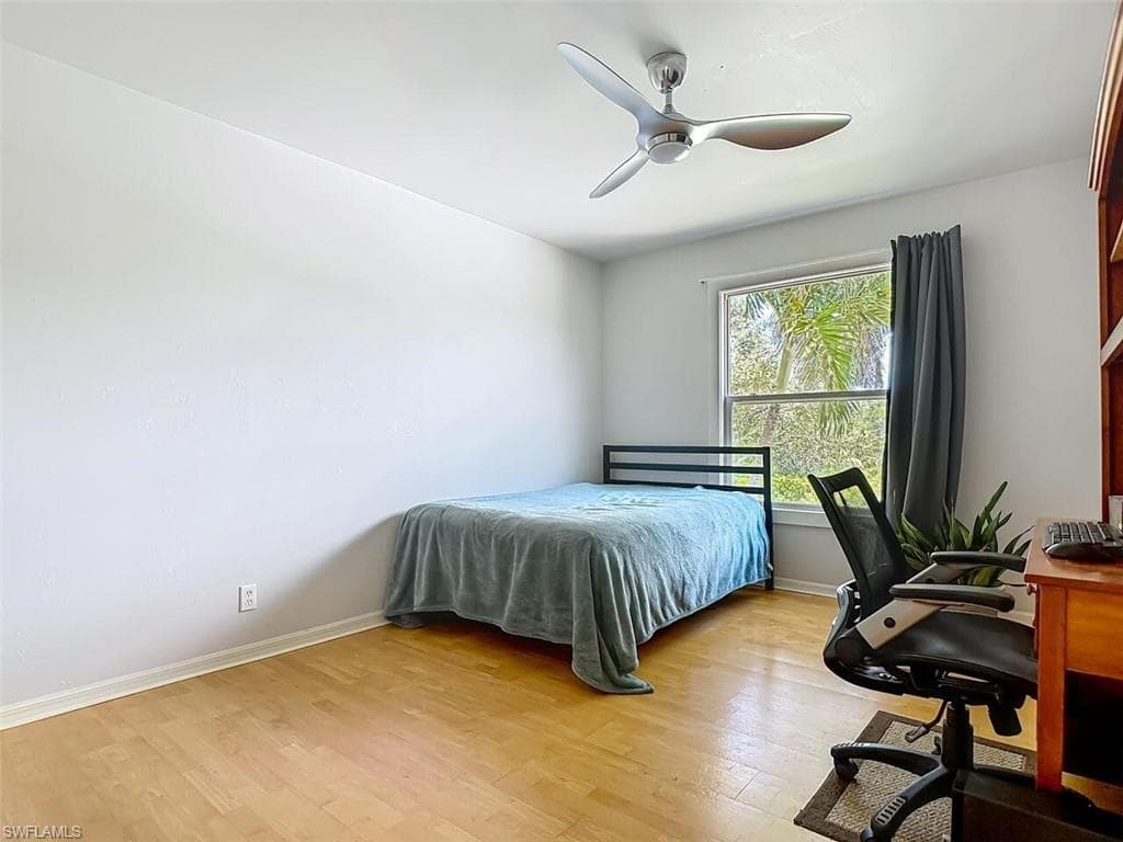 14991 Savannah DR, NAPLES FL 34119-26