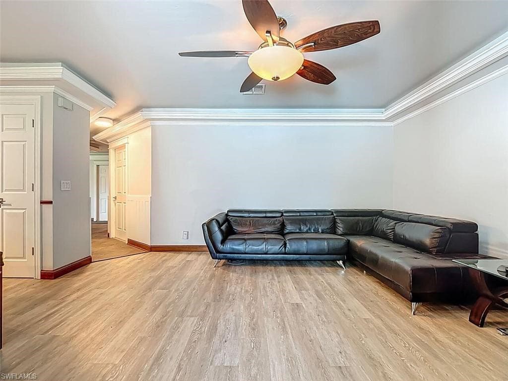 14991 Savannah DR, NAPLES FL 34119-11