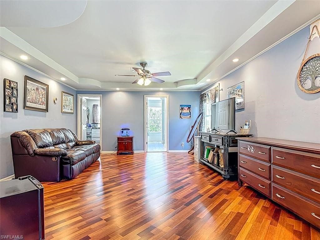 14991 Savannah DR, NAPLES FL 34119-21