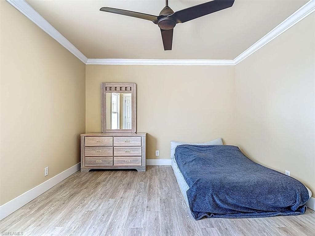 14991 Savannah DR, NAPLES FL 34119-29