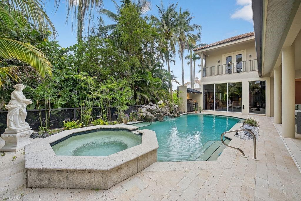 14500 Ocean Bluff DR, FORT MYERS FL 33908-27