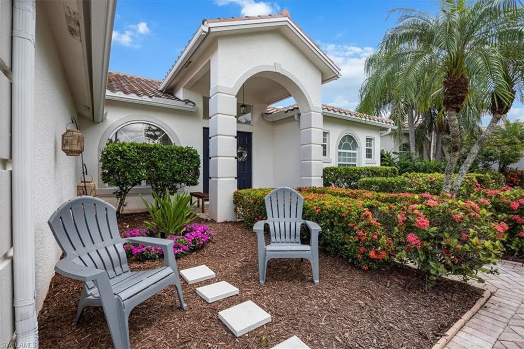 1087 Port Orange WAY, NAPLES FL 34120-1