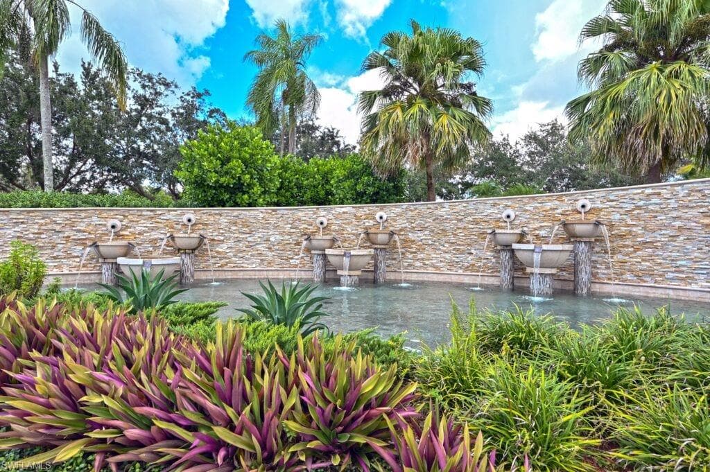 1087 Port Orange WAY, NAPLES FL 34120-34