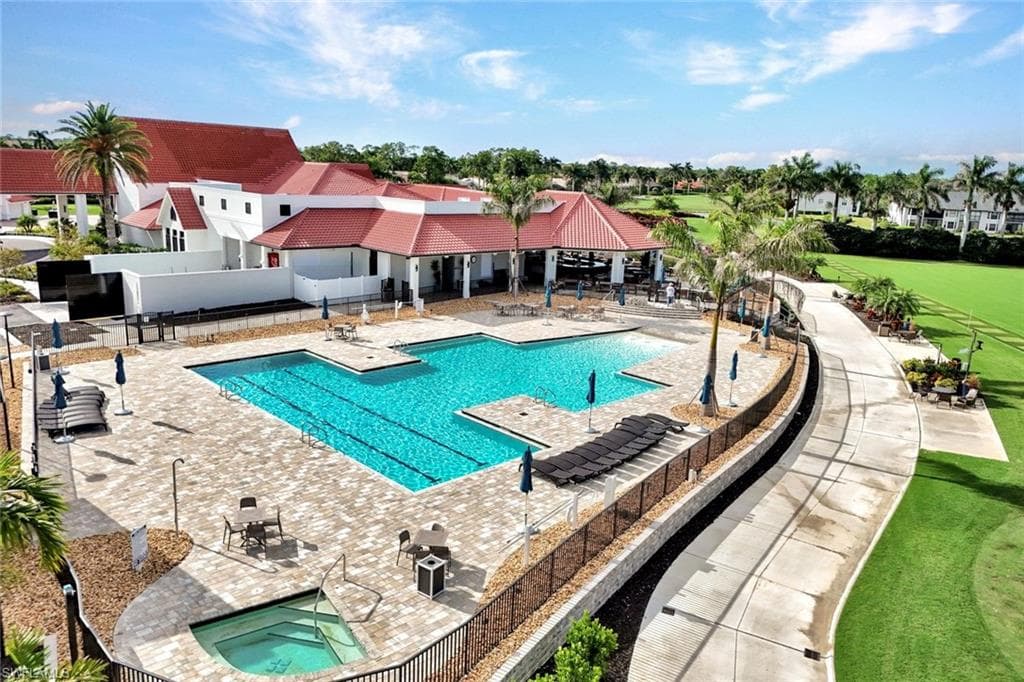 7360 Glenmoor LN # 4301, NAPLES FL 34104-24