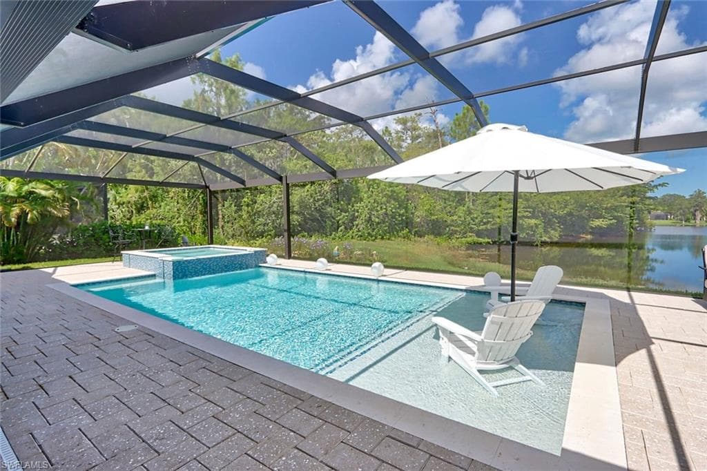 6653 Mill Run CIR, NAPLES FL 34109-1