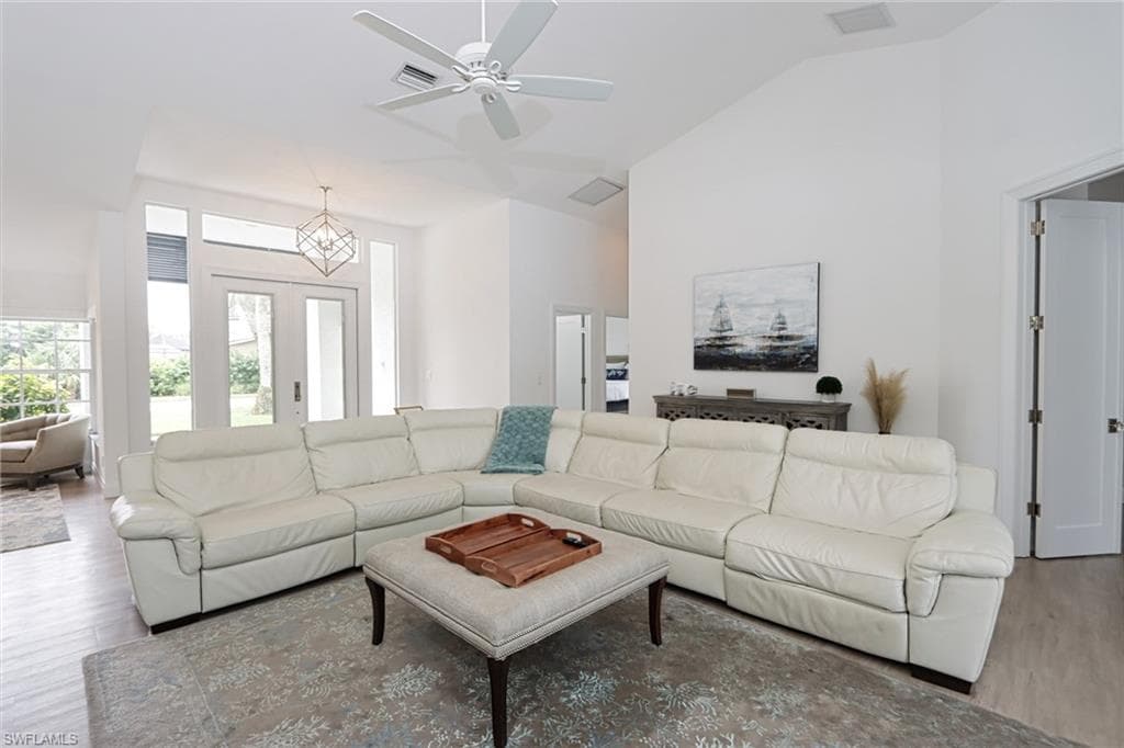 6653 Mill Run CIR, NAPLES FL 34109-7