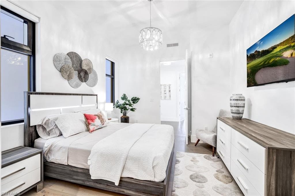 850 Central AVE # 207, NAPLES FL 34102-13