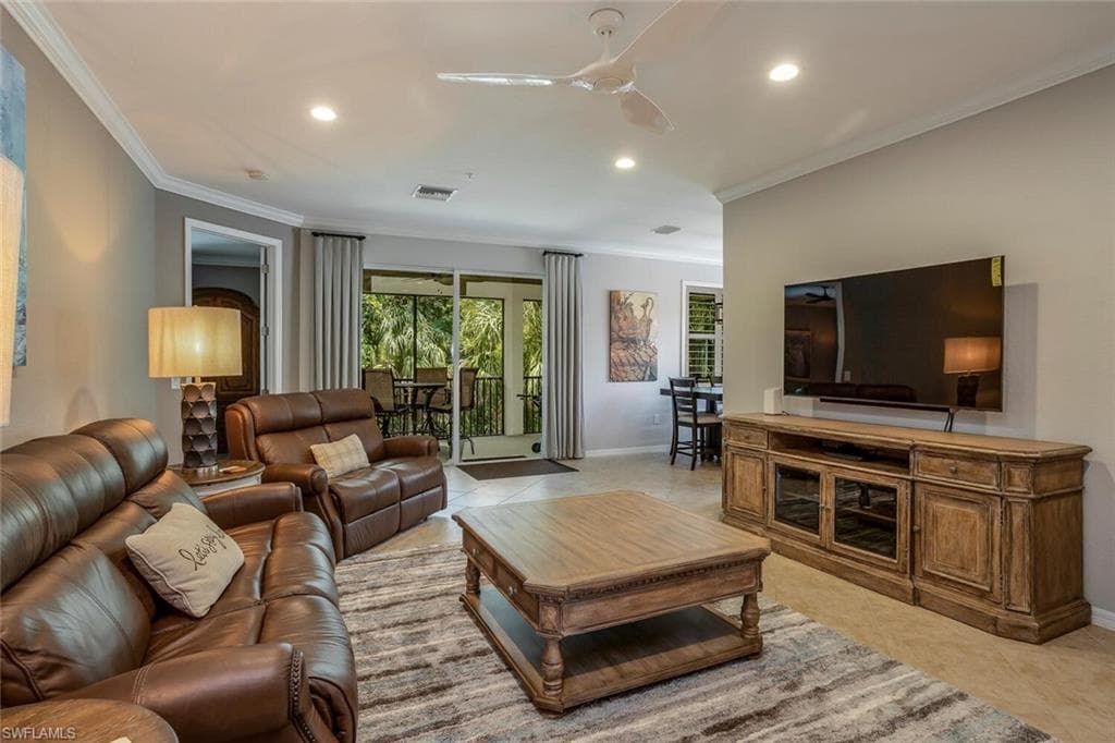 10240 Cobble Notch LOOP # 202, BONITA SPRINGS FL 34135-5