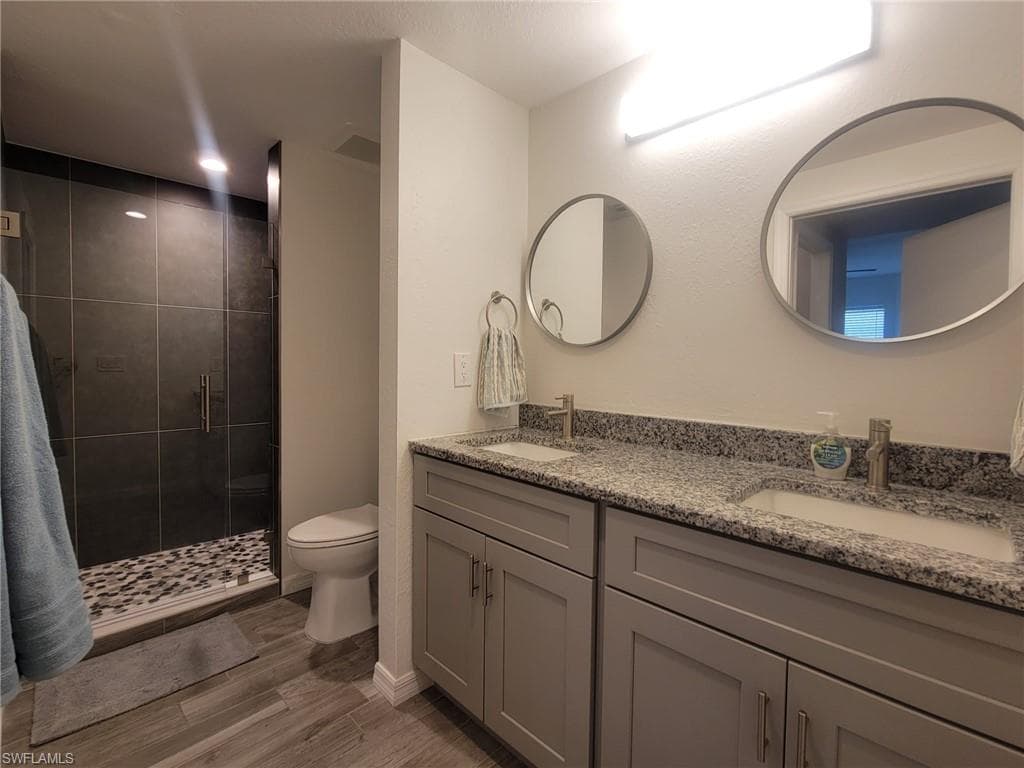 8313 Bernwood Cove LOOP # 1211, FORT MYERS FL 33966-12