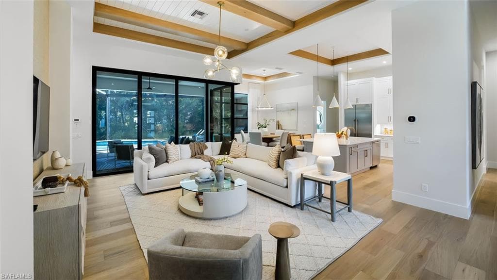 2950 Coco Lakes WAY-13