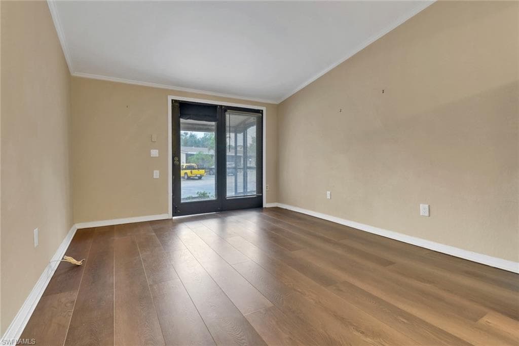 5214 Treetops DR # I, NAPLES FL 34113-3