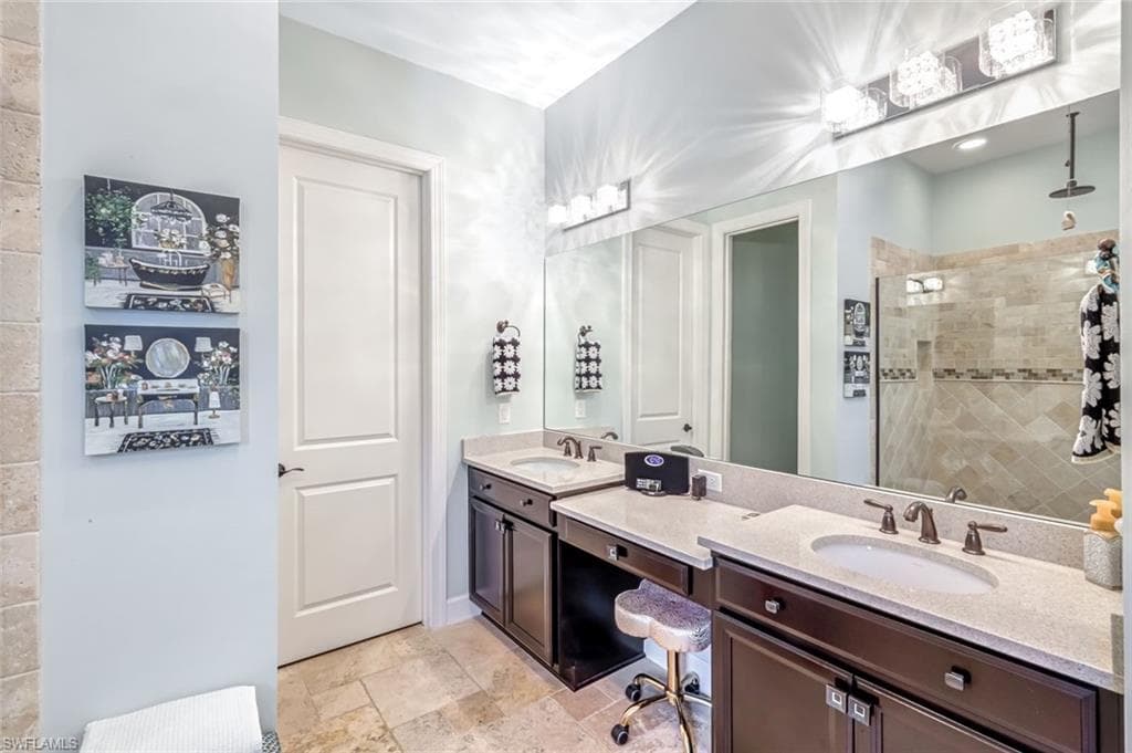 10293 Coconut RD, ESTERO FL 34135-16