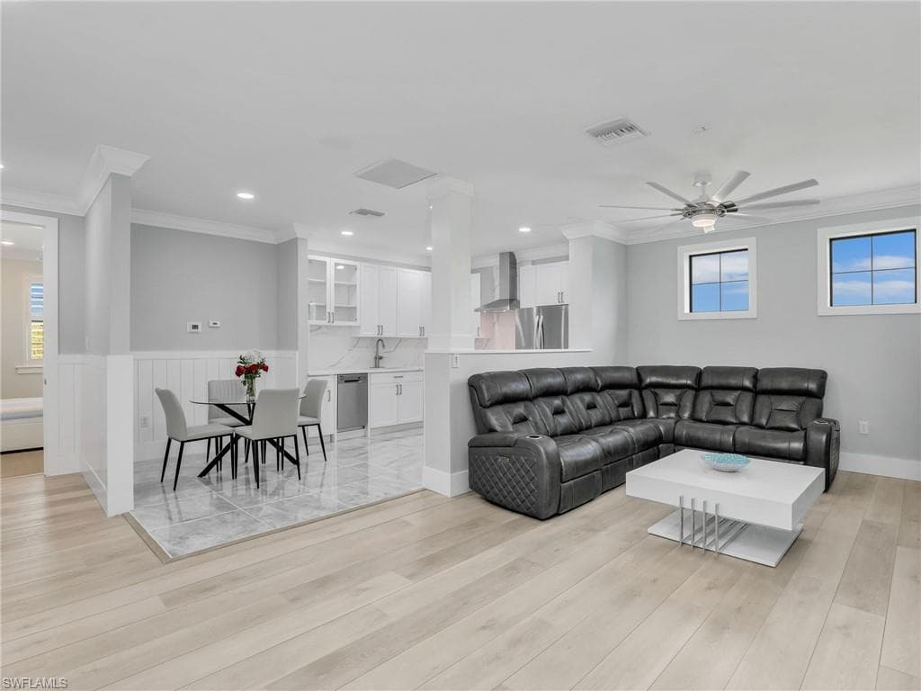 19679 Panther Island BLVD, ESTERO FL 33928-33