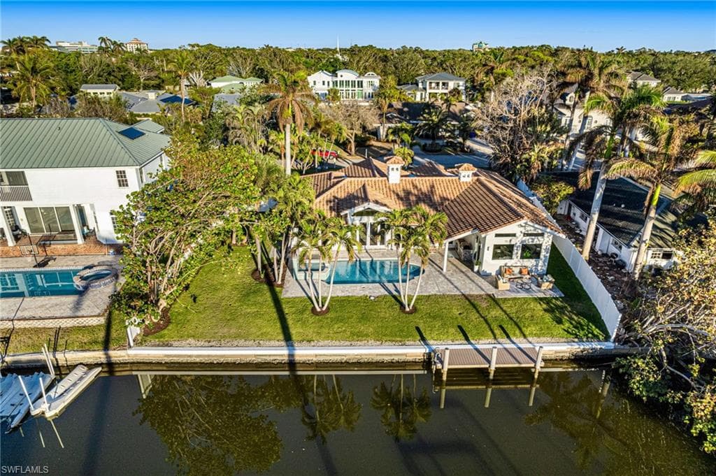 5203 Starfish AVE, NAPLES FL 34103-45