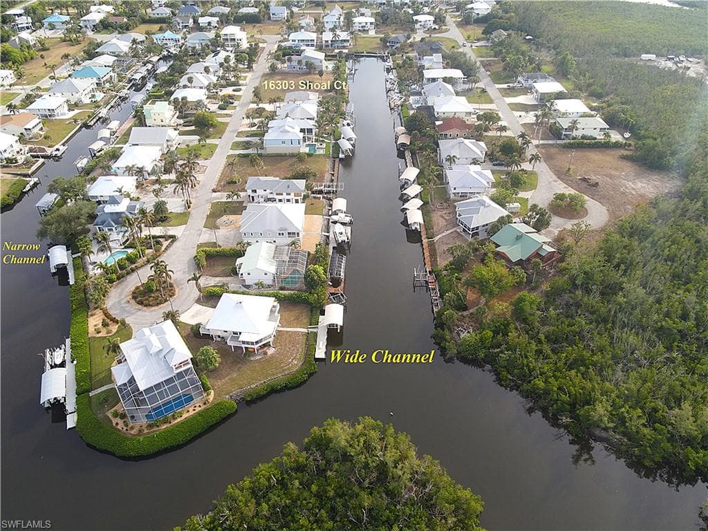 16303 Shoal CT, BOKEELIA FL 33922-7