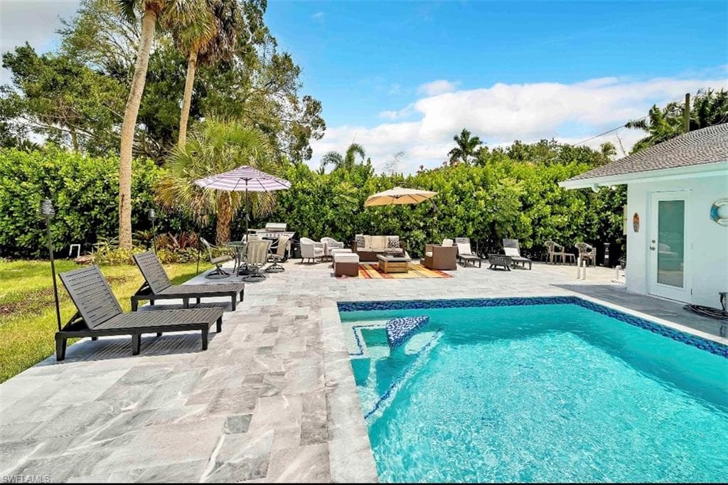 27237 Rio Vista Circle-32