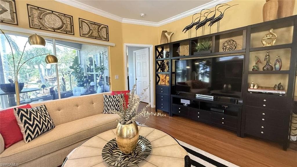 10721 Parrot Cove CIR, ESTERO FL 33928-4