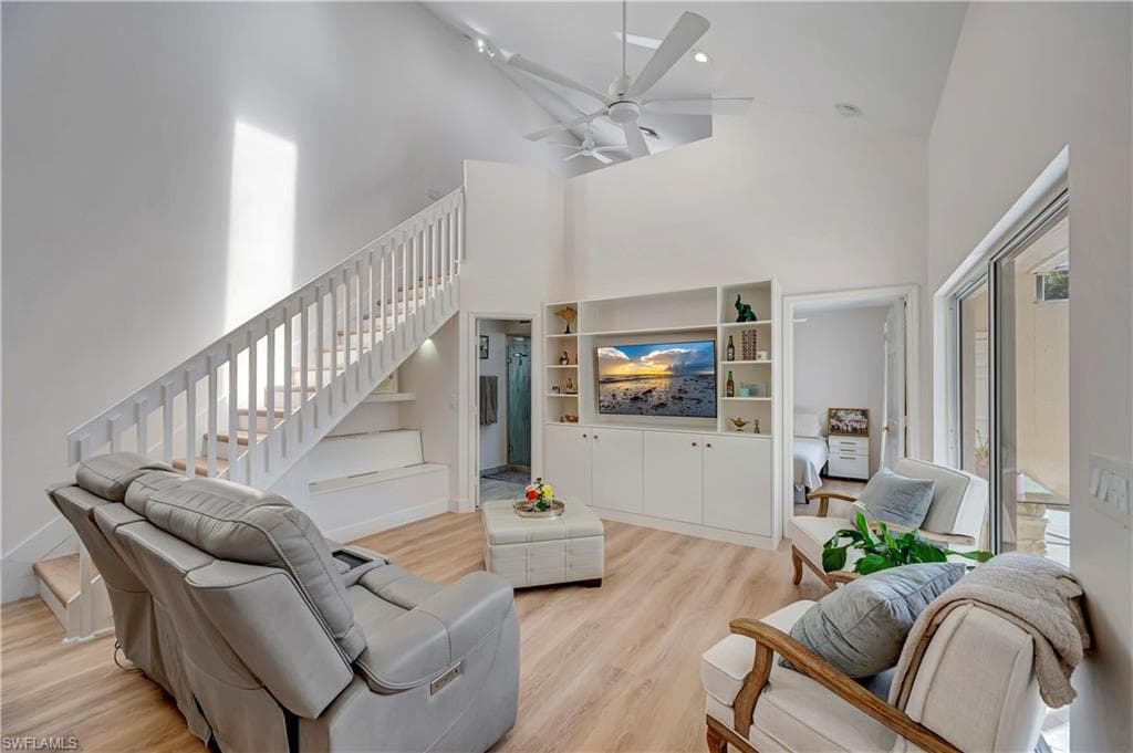 4211 Covey CIR # 22C, NAPLES FL 34109-4