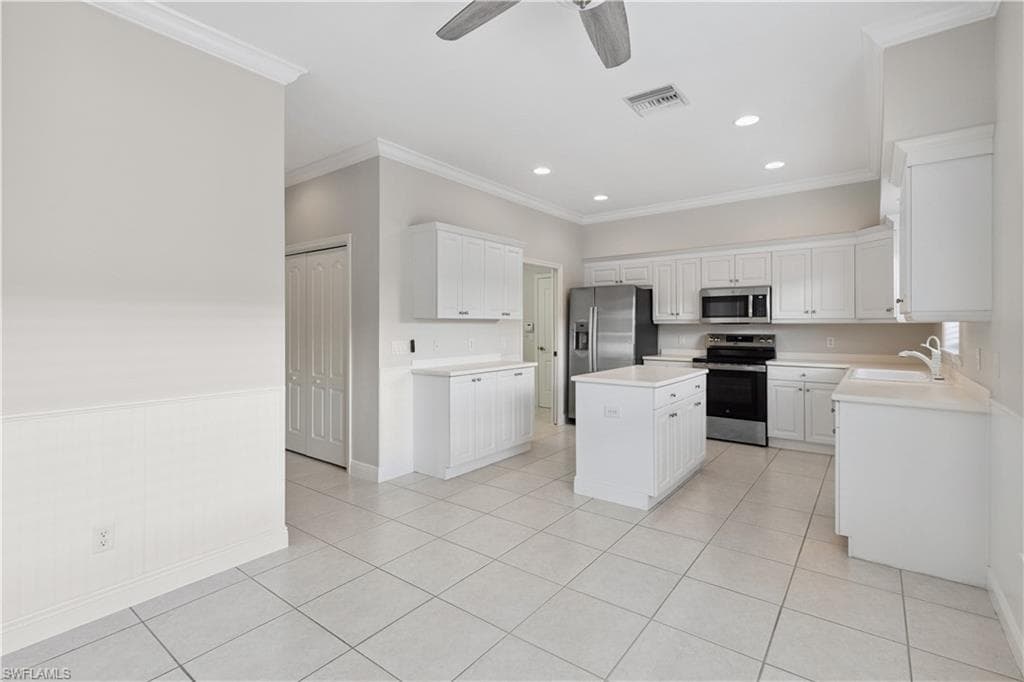 12573 Coconut Creek CT, FORT MYERS FL 33908-10