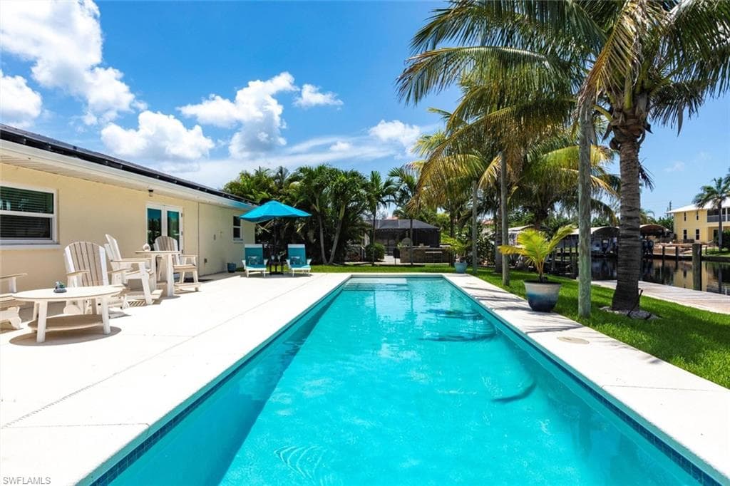 130 Placid DR, FORT MYERS FL 33919-29