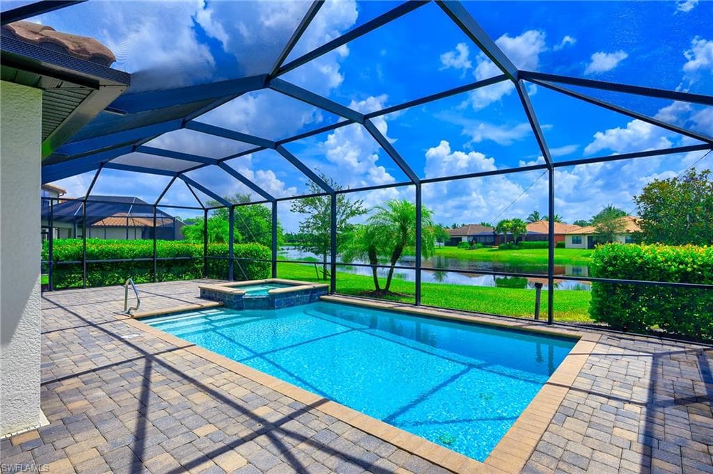 4604 Abaca CIR, NAPLES FL 34119-22