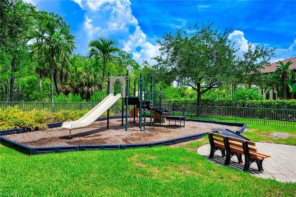 4604 Abaca CIR, NAPLES FL 34119-38