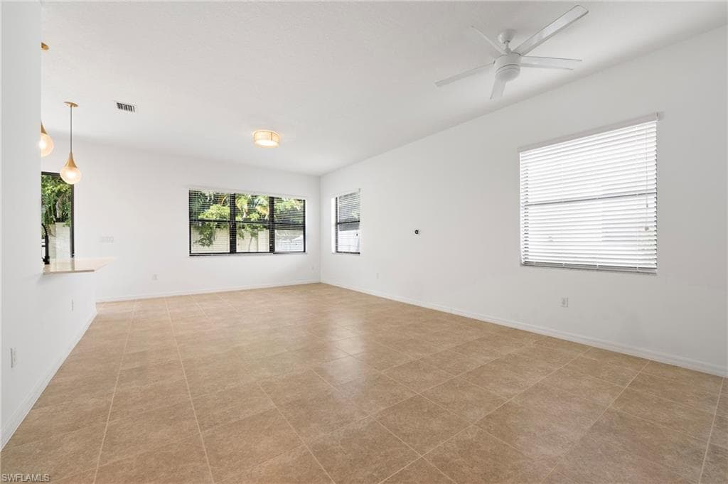 8797 Madrid CIR, NAPLES FL 34104-6