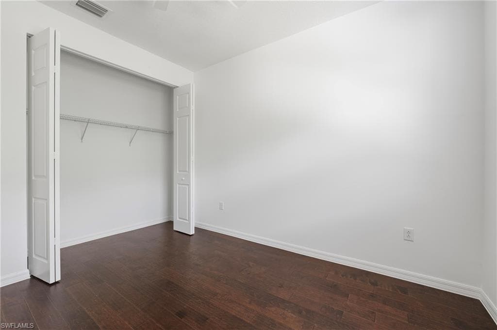 8797 Madrid CIR, NAPLES FL 34104-19