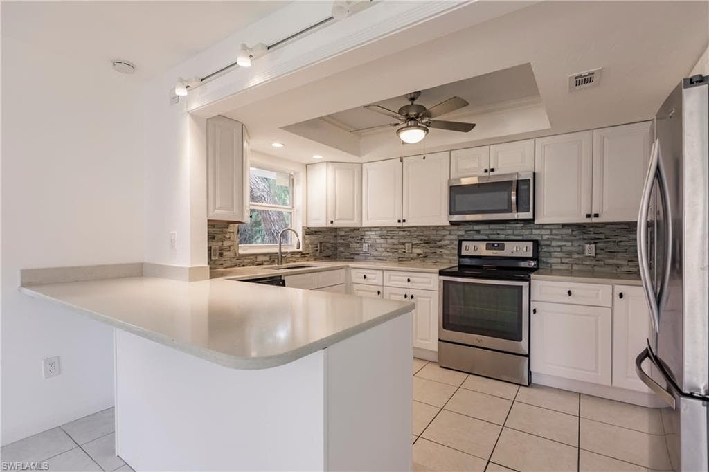 217 Yorkshire CT # 2, NAPLES FL 34112-11