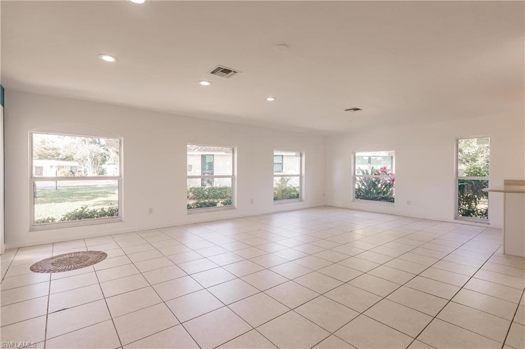 217 Yorkshire CT # 2, NAPLES FL 34112-4