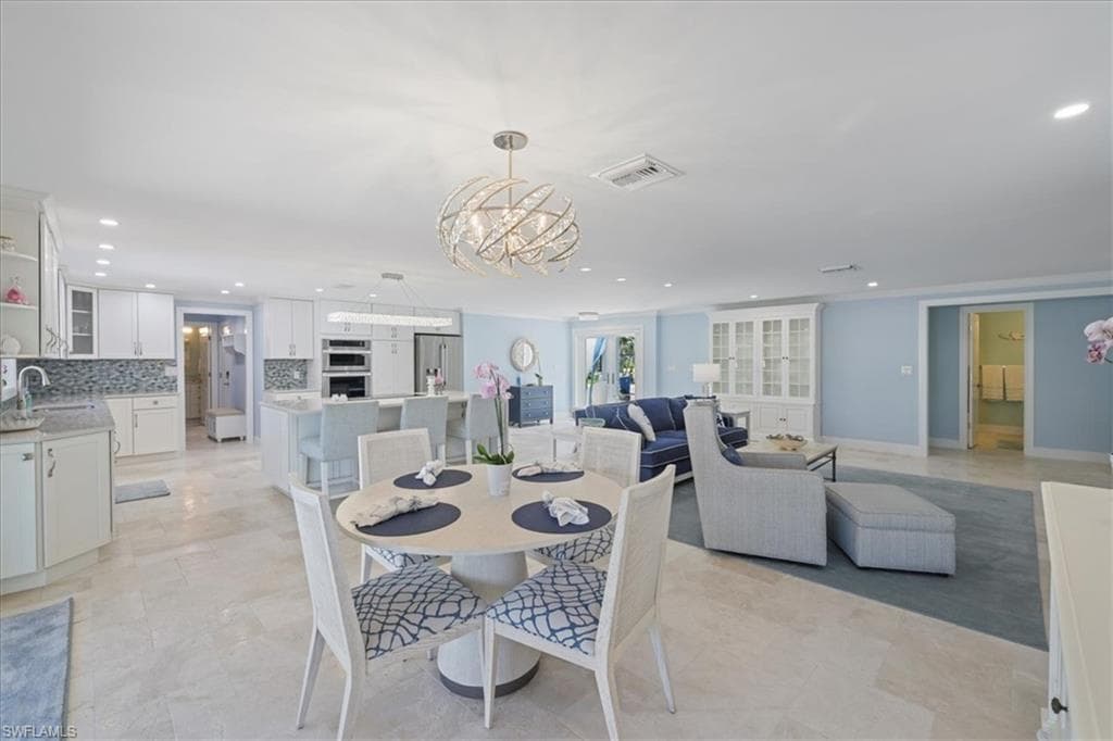 221 Albatross ST, FORT MYERS BEACH FL 33931-9