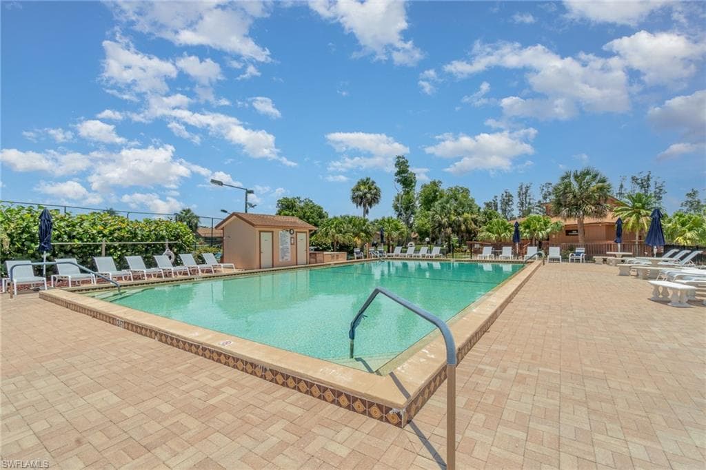 17287 Timber Oak LN, FORT MYERS FL 33908-25