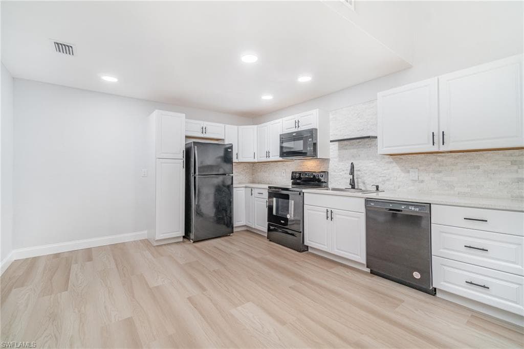 17287 Timber Oak LN, FORT MYERS FL 33908-9