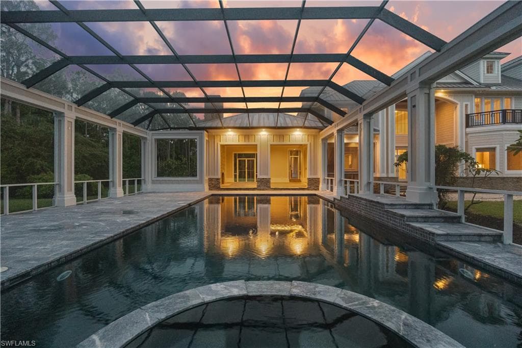 2263 Coach House LN, NAPLES FL 34105-45