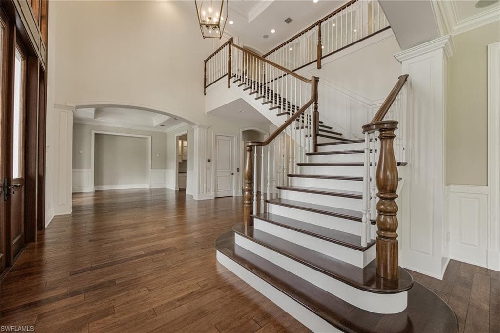 2263 Coach House LN, NAPLES FL 34105-6