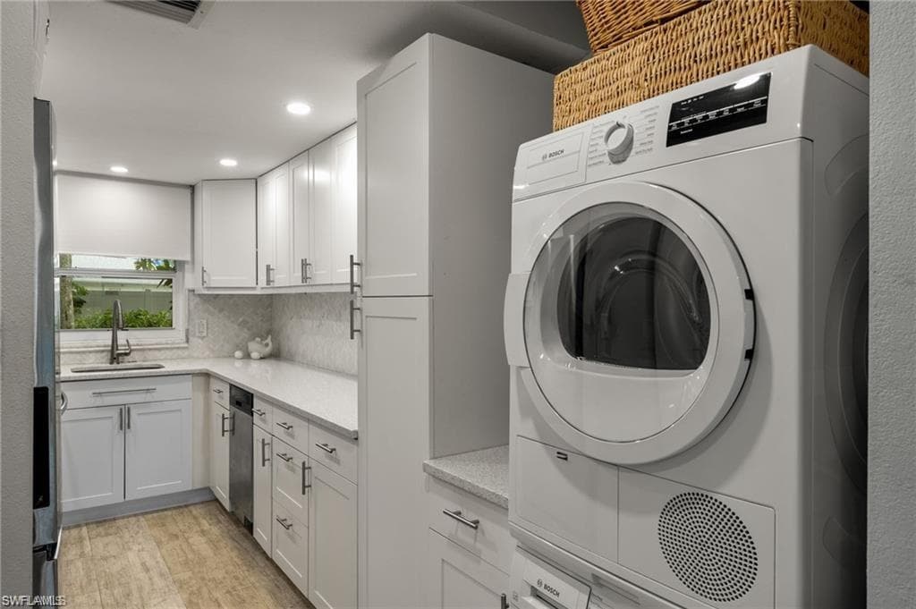 817 Courtington LN # 2, FORT MYERS FL 33919-17