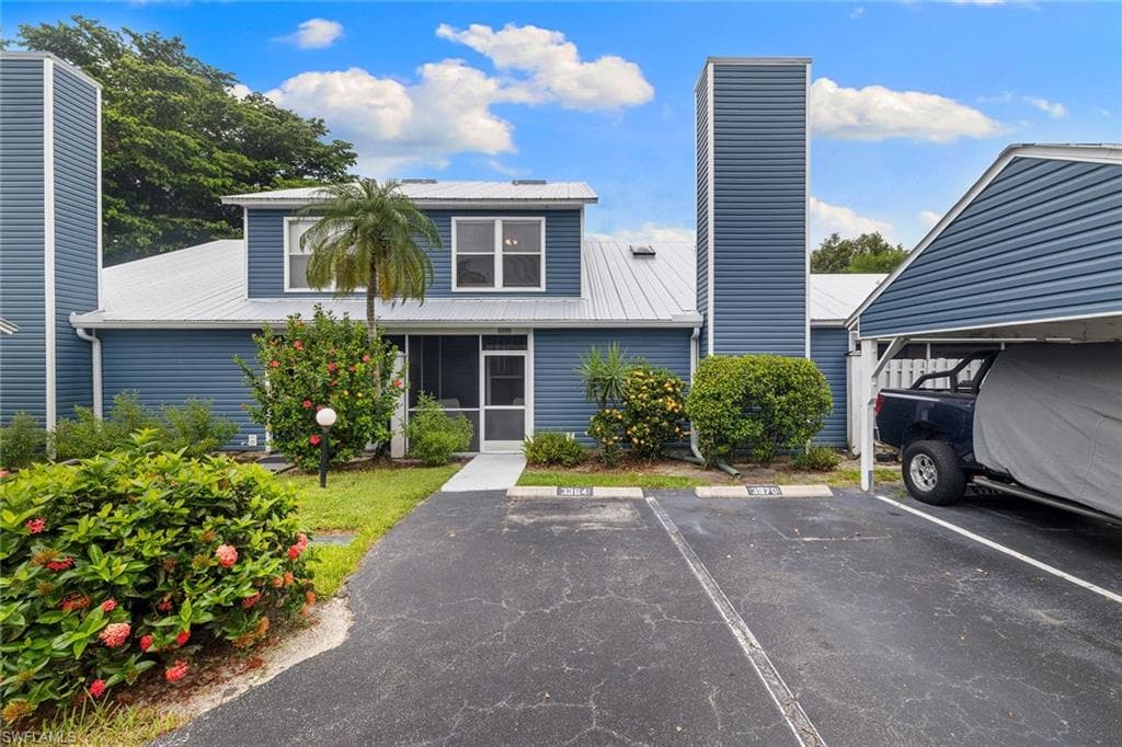 3364 Timberwood CIR, NAPLES FL 34105-21