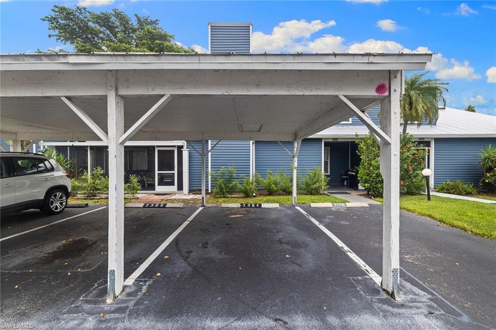 3364 Timberwood CIR, NAPLES FL 34105-20