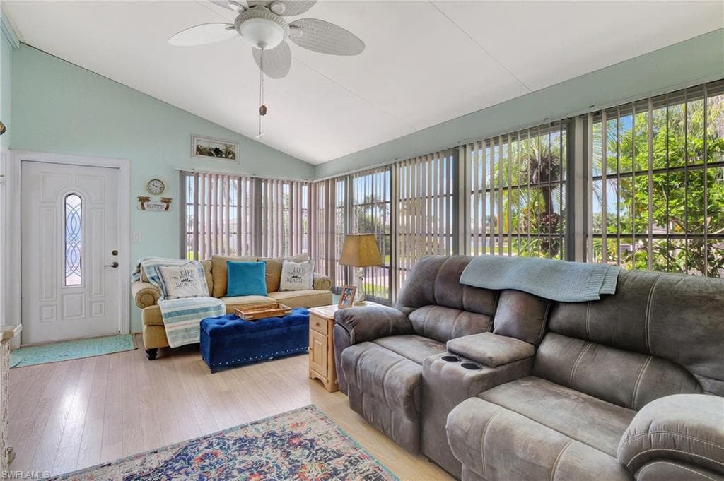 1031 Crystal Lake DR, NAPLES FL 34120-10